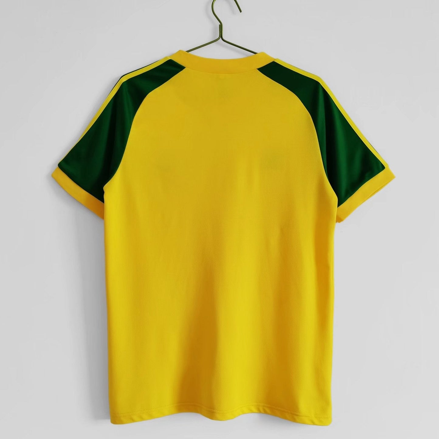 Wales Retro 1982 Away (Fan)
