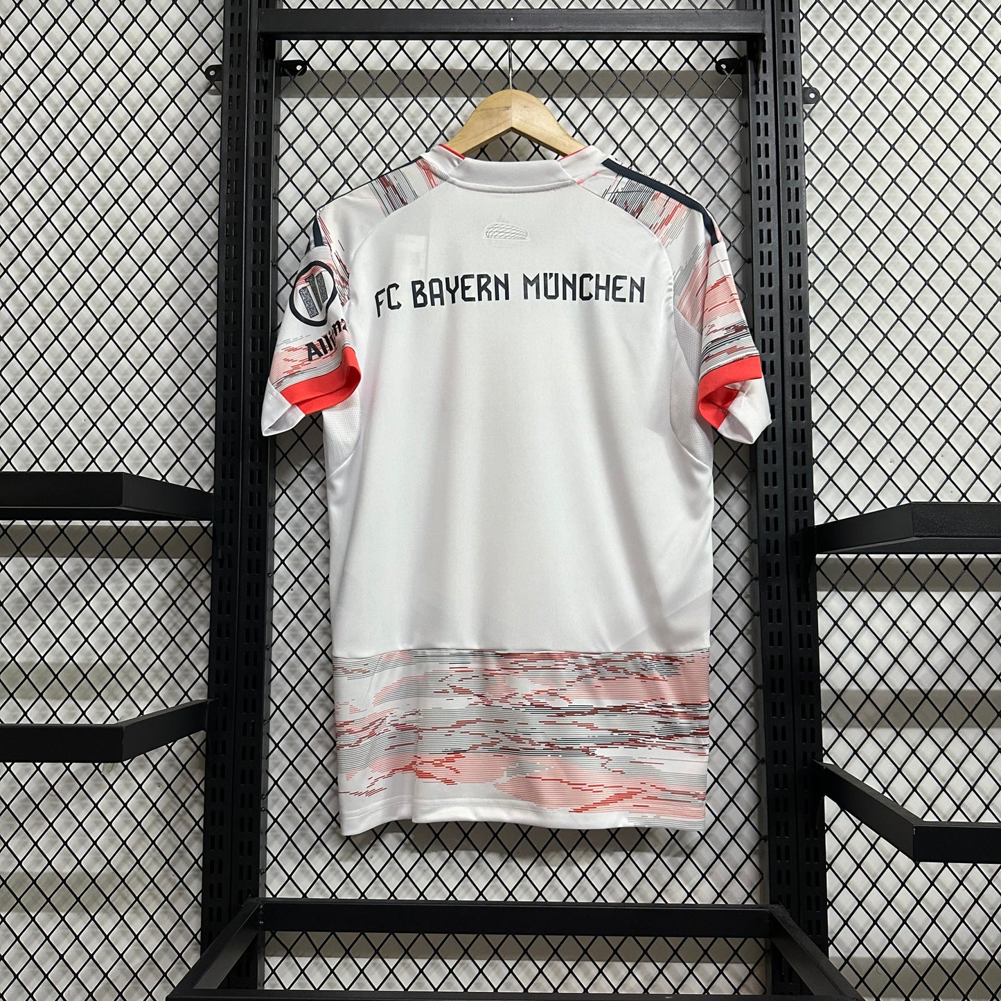 Bayern Munich 25/26 Away Shirt
