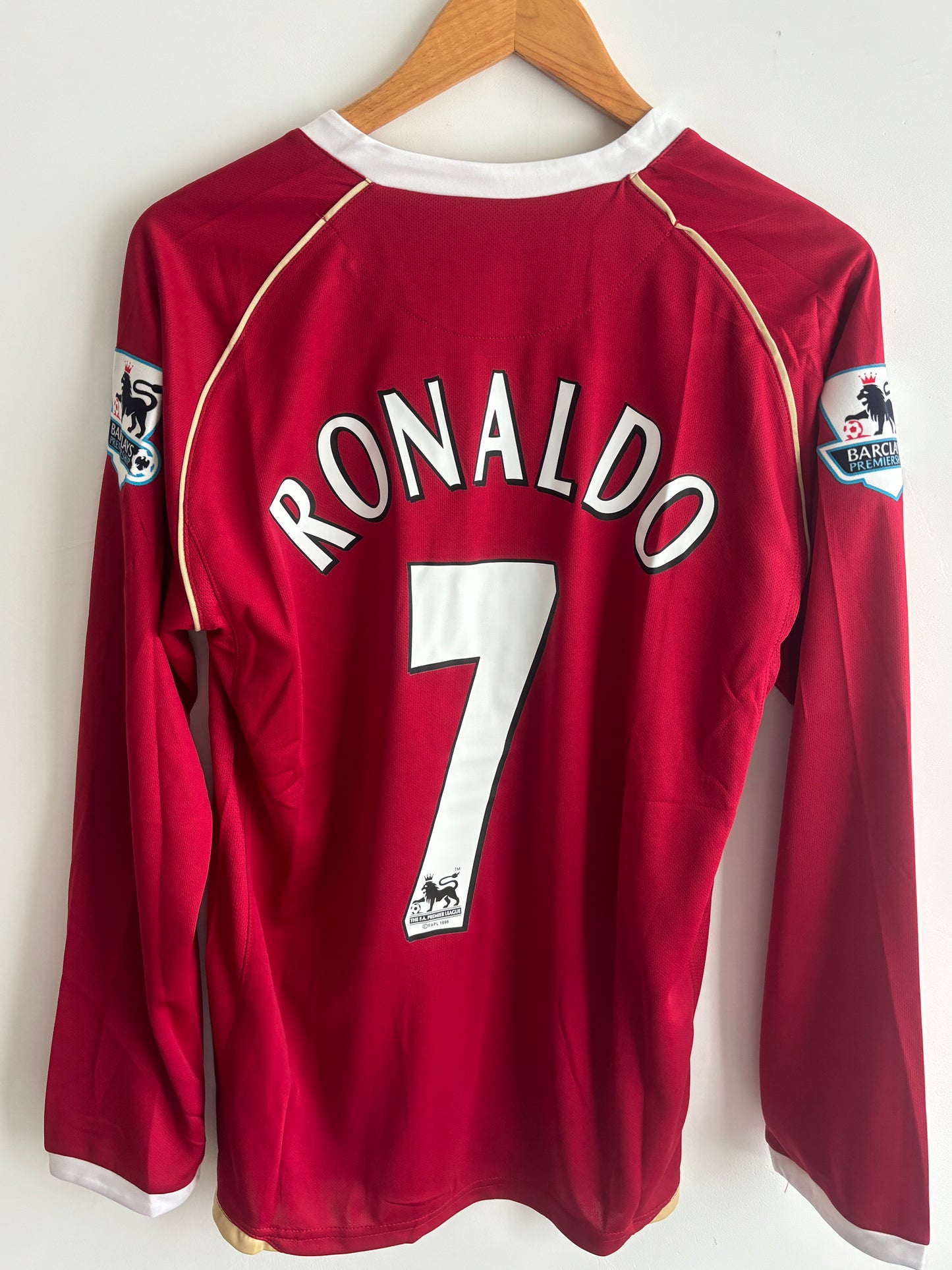 Manchester United Retro 06/07 Long-Sleeve Home (Fan)
