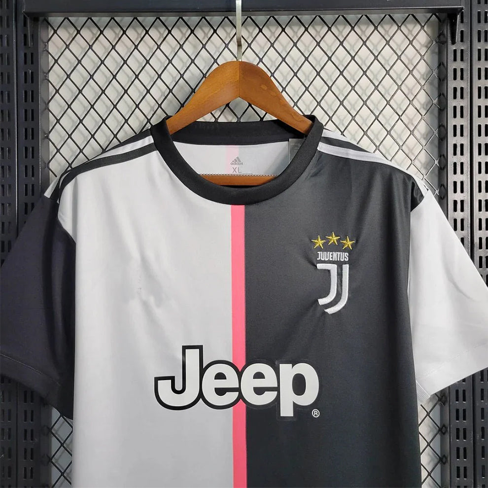 Juventus 19/20 Home Shirt