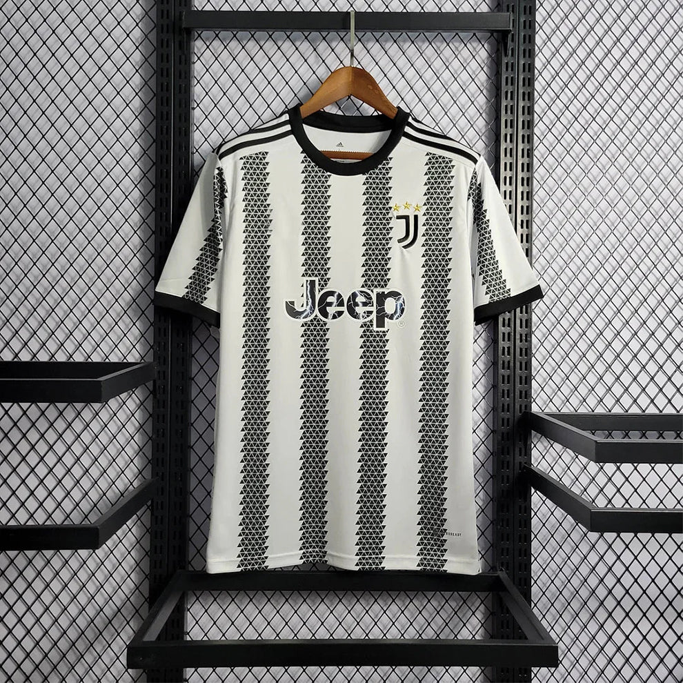 Juventus 22/23 Home Shirt
