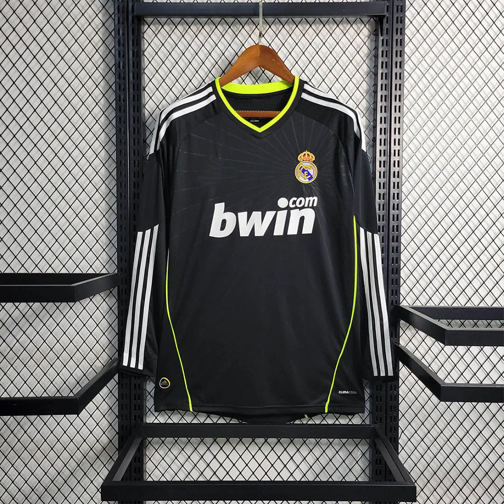 Real Madrid 10/11 Long Sleeve Away Shirt