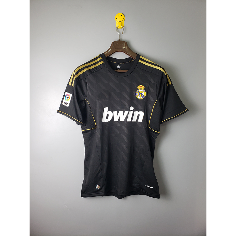 Real Madrid Retro 2012 Black (Fan)