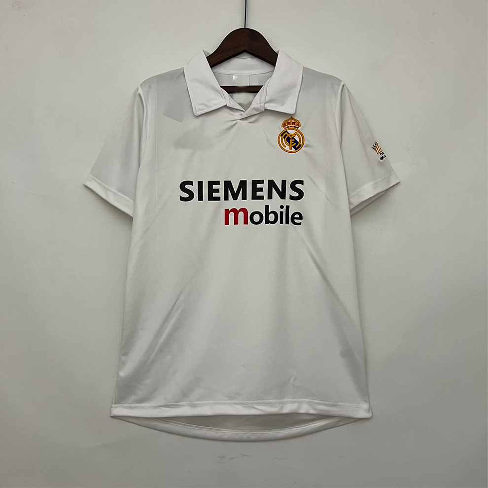 Real Madrid Retro 02/03 Home (Fan)