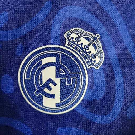 Real Madrid 21/22 Away Shirt