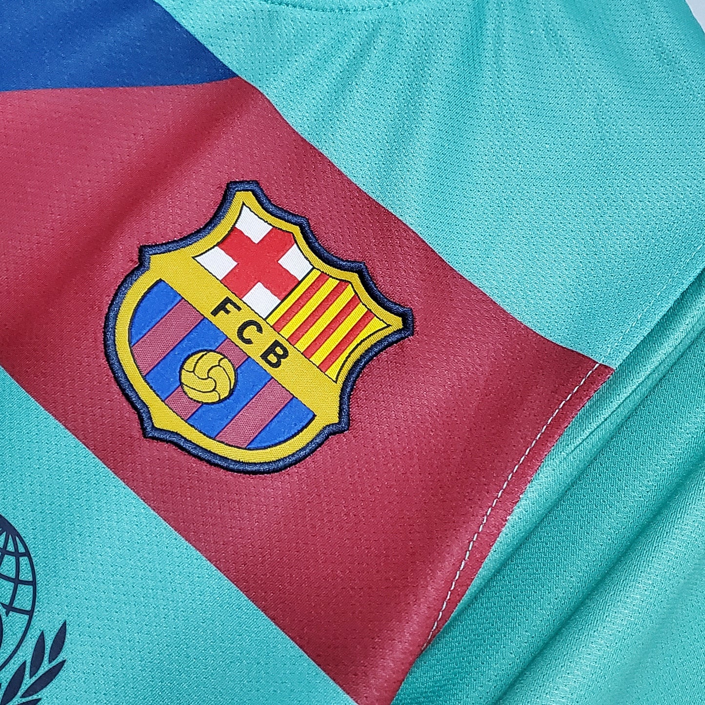 Barcelona Retro 10/11 Away (Fan)