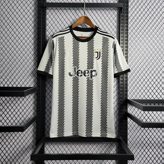 Juventus 22/23 Home Shirt