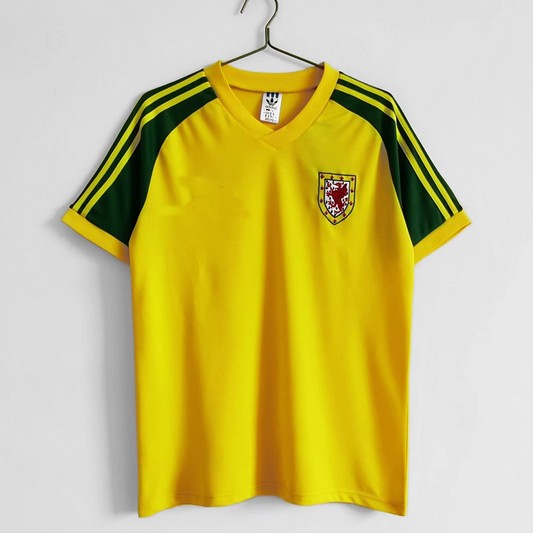 Wales Retro 1982 Away (Fan)
